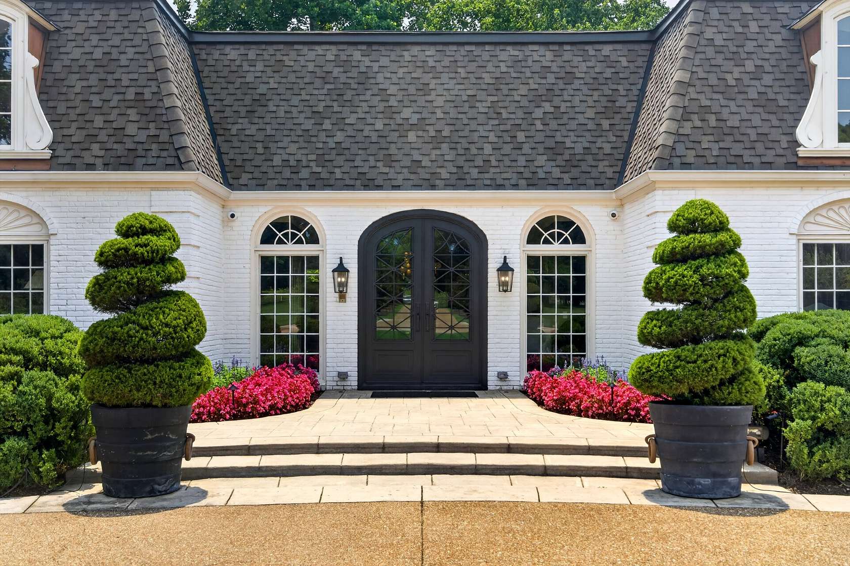3.13 Acres of Land with Home for Sale in Nashville, Tennessee
