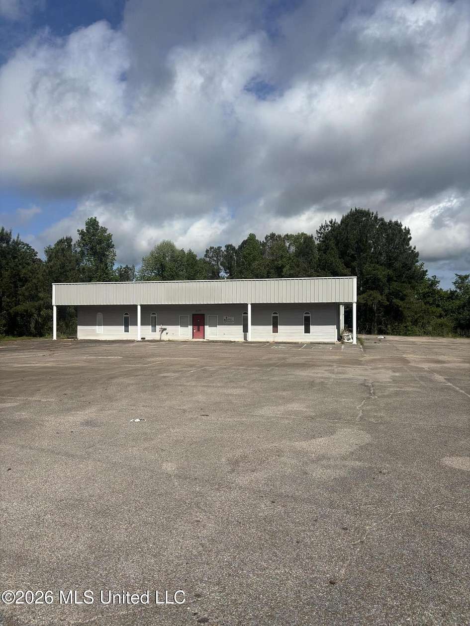 3.49 Acres of Improved Commercial Land for Sale in Meridian, Mississippi