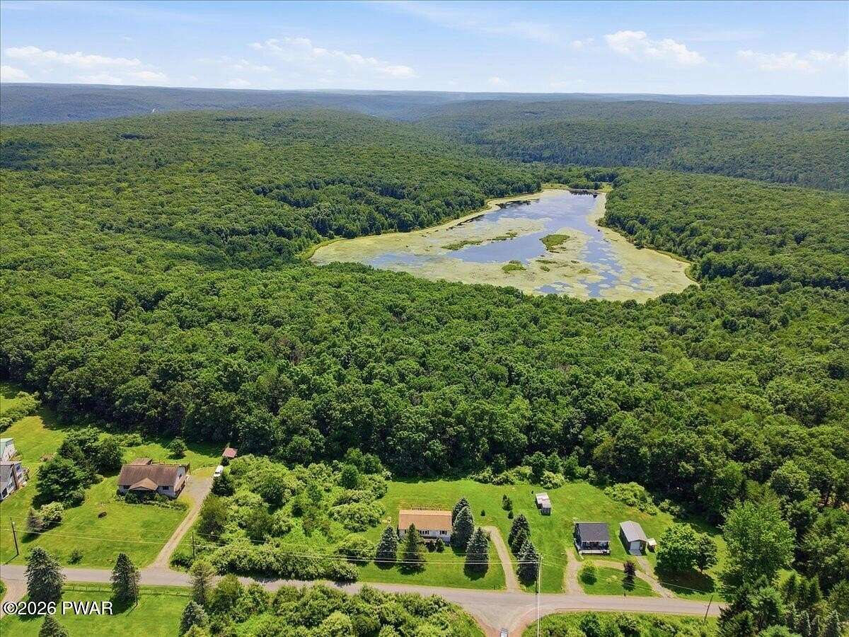 1 Acre of Residential Land for Sale in Beach Lake, Pennsylvania