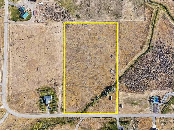5.66 Acres of Land for Sale in Shoshone, Idaho
