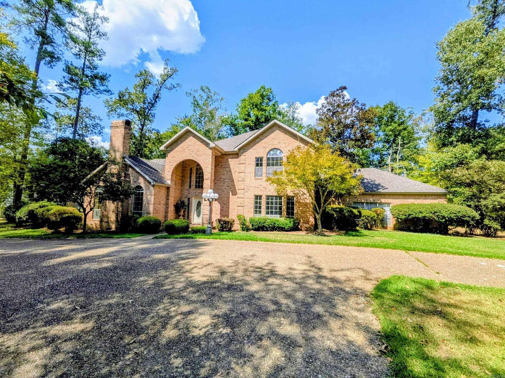 3.8 Acres of Land with Home for Sale in Camden, Arkansas