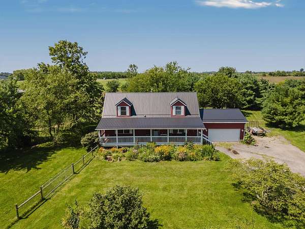 5.4 Acres of Land with Home for Sale in Radnor, Ohio