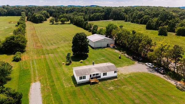 5.1 Acres of Land with Home for Sale in Lebanon, Tennessee