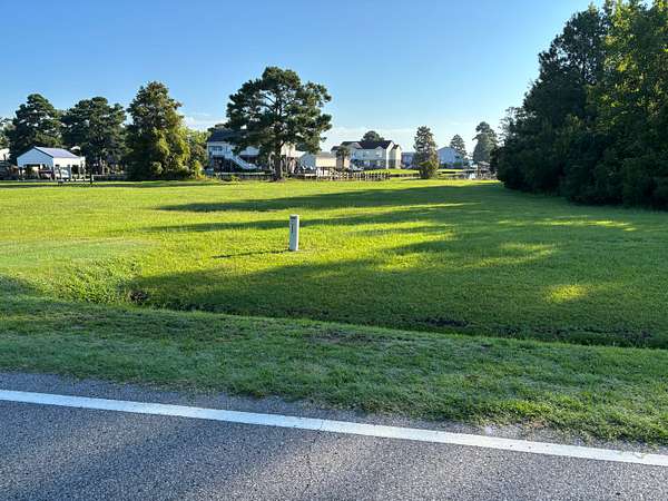 0.33 Acres of Residential Land for Sale in Chocowinity, North Carolina