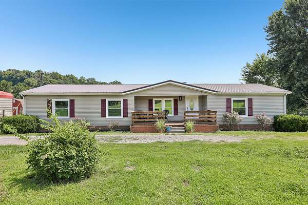 1.75 Acres of Land with Home for Sale in Columbia, Tennessee