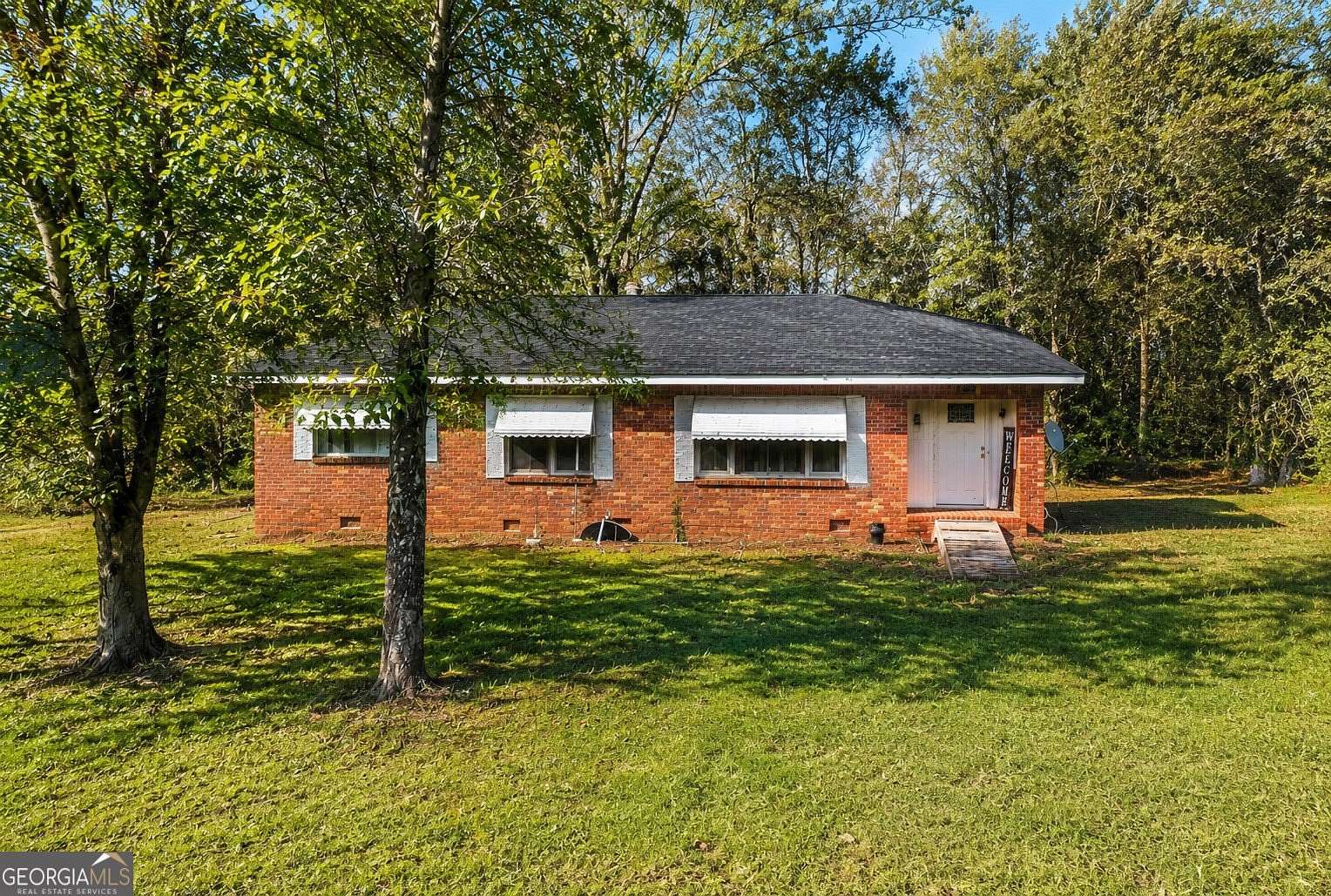 1.55 Acres of Improved Mixed-Use Land for Sale in Covington, Georgia