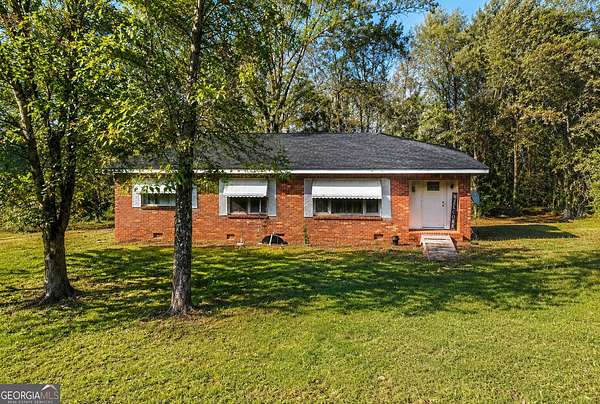 1.55 Acres of Improved Mixed-Use Land for Sale in Covington, Georgia