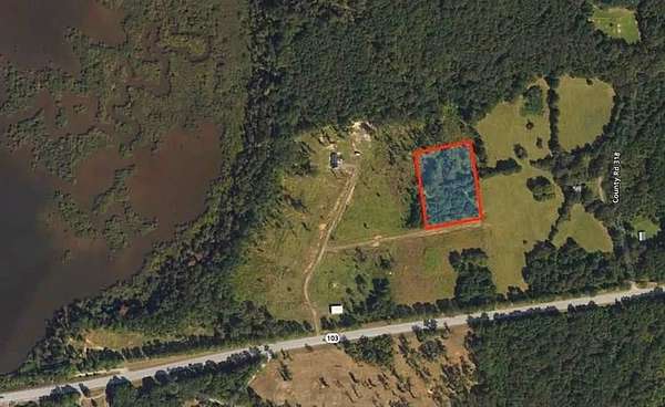 3 Acres of Residential Land for Sale in San Augustine, Texas