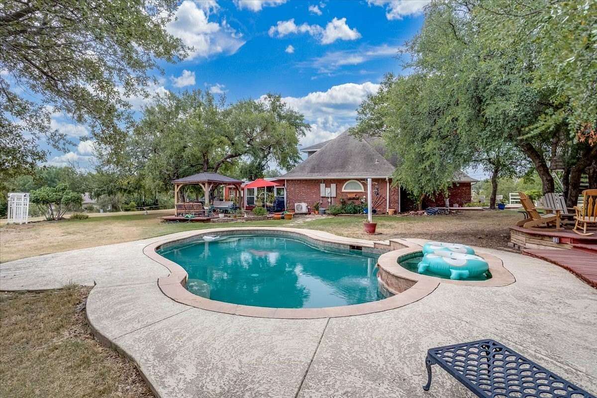 3 Acres of Land with Home for Sale in Fort Worth, Texas