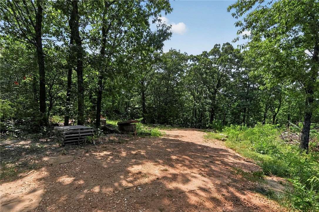 15.4 Acres of Land for Sale in Prairie Grove, Arkansas