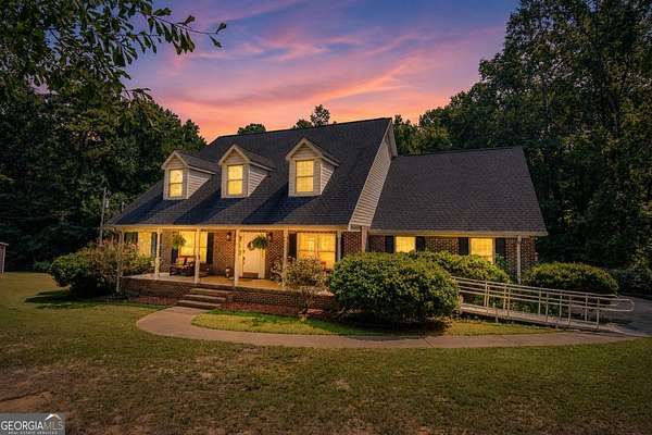 8 Acres of Land with Home for Sale in Meansville, Georgia