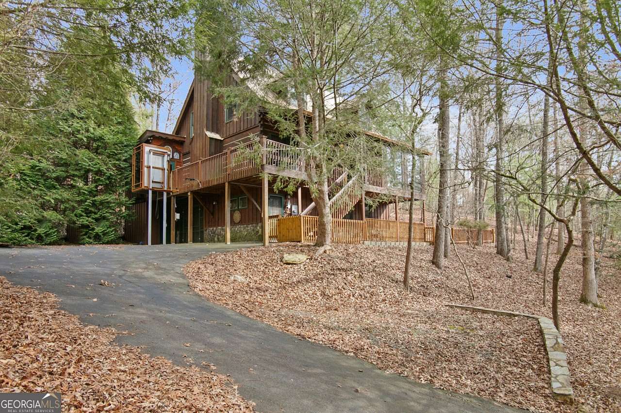 2 Acres of Land with Home for Sale in Mineral Bluff, Georgia