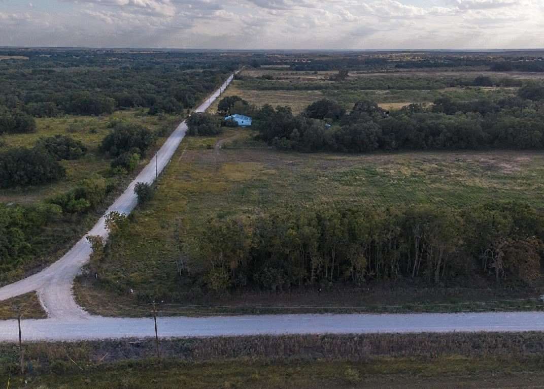 3 Acres of Land for Sale in May, Texas