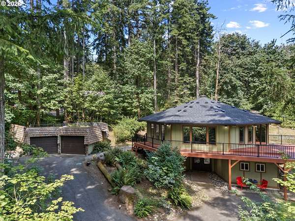 2.5 Acres of Land with Home for Sale in Battle Ground, Washington