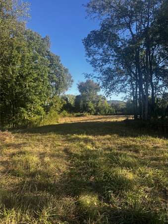 15.9 Acres of Land for Sale in McMinnville, Tennessee