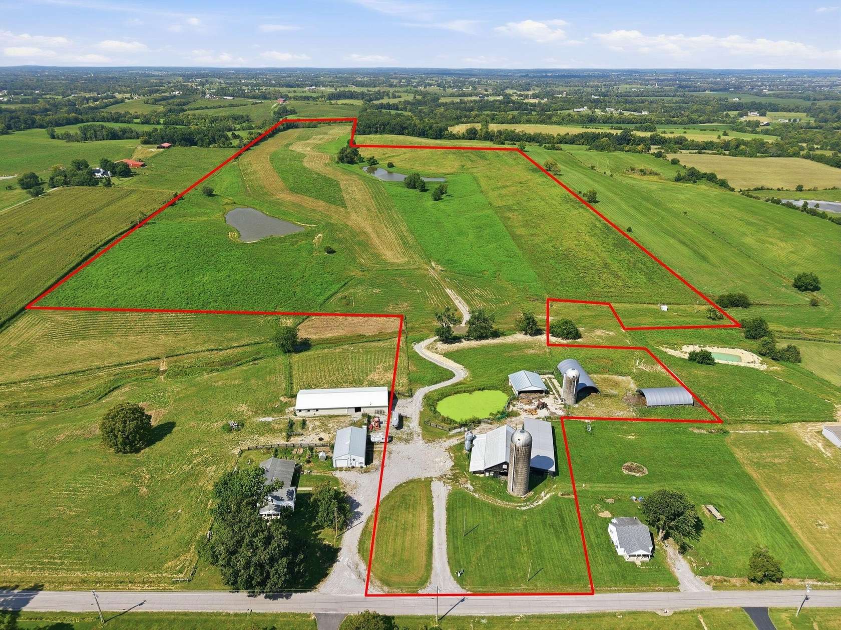 88 Acres of Agricultural & Residential Land for Sale in Harrodsburg, Kentucky