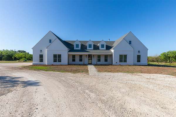 5 Acres of Land with Home for Sale in Tuscola, Texas