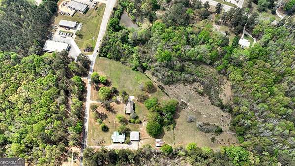 5 Acres of Improved Mixed-Use Land for Sale in Sharpsburg, Georgia