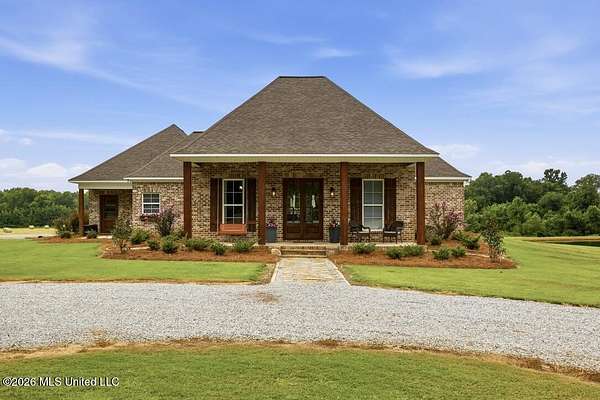 39 Acres of Recreational Land with Home for Sale in Bentonia, Mississippi