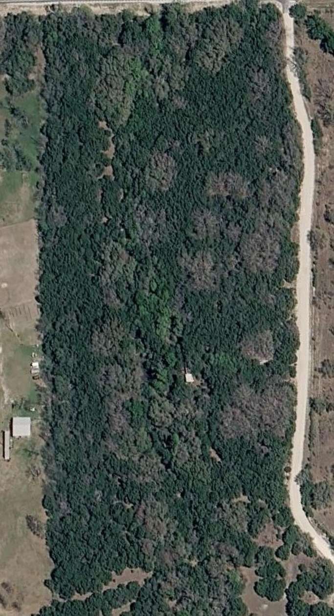 13 Acres of Recreational Land for Sale in Iredell, Texas