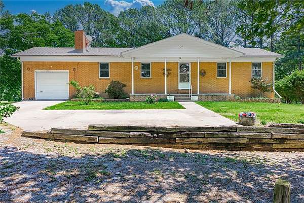 6 Acres of Land with Home for Sale in Winslow, Arkansas