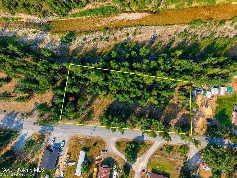 1.7 Acres of Residential Land for Sale in Pinehurst, Idaho