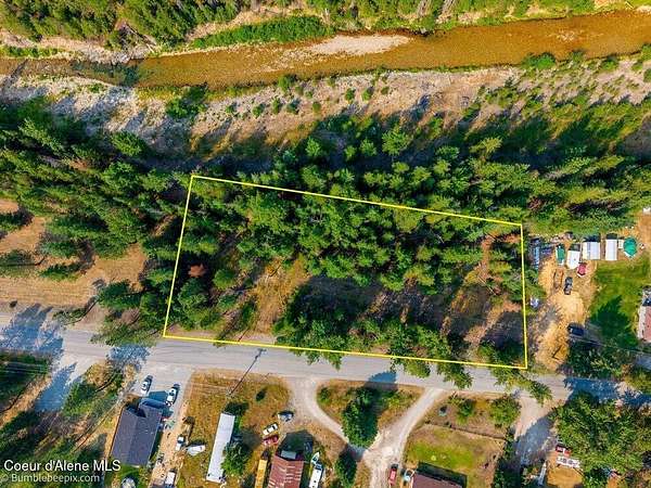 1.7 Acres of Residential Land for Sale in Pinehurst, Idaho