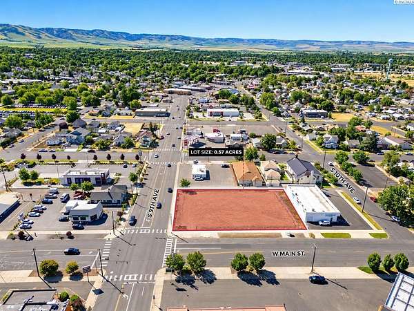 0.57 Acres of Commercial Land for Sale in Walla Walla, Washington