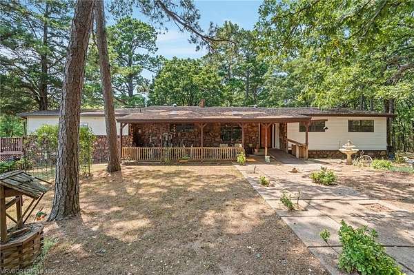 11 Acres of Land with Home for Auction in Mansfield, Arkansas