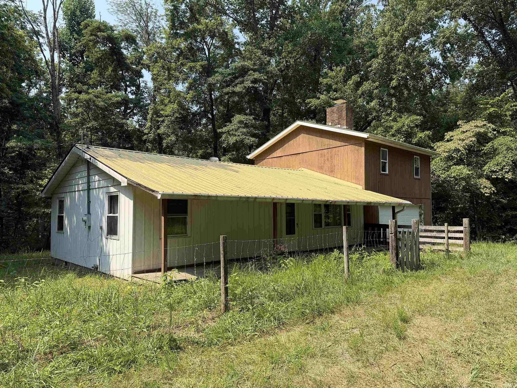15 Acres of Recreational Land with Home for Sale in Spencer, Indiana