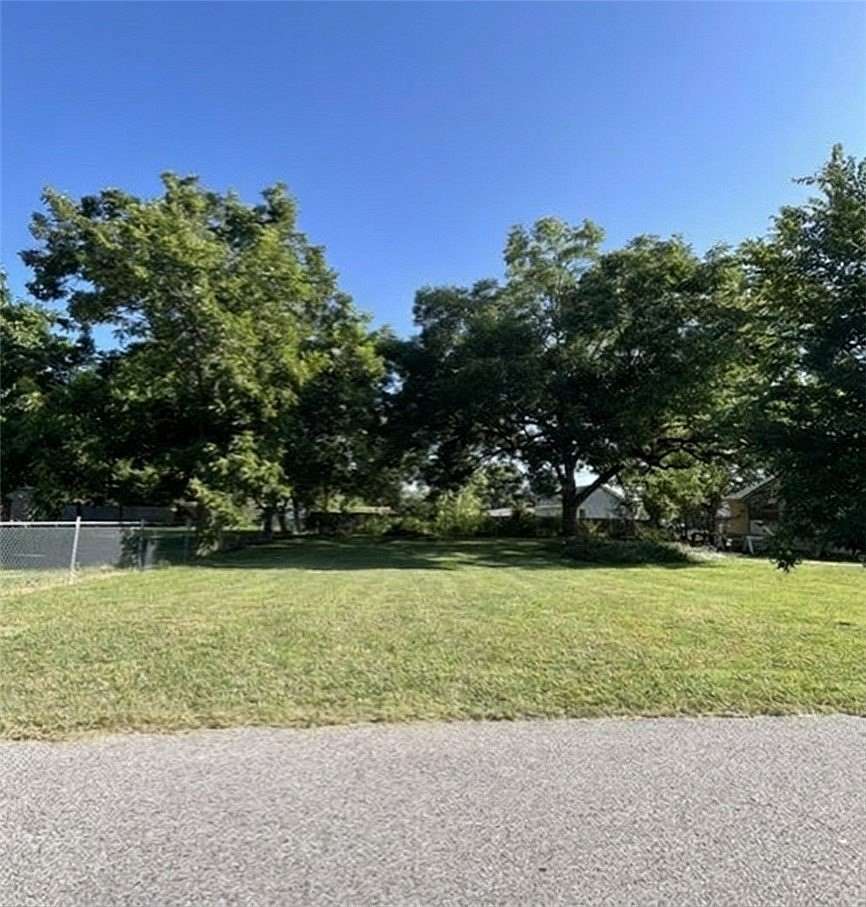 0.16 Acres of Residential Land for Sale in Lincoln, Arkansas
