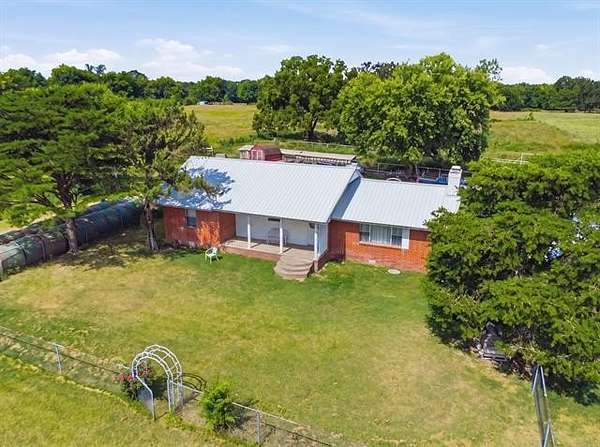31.2 Acres of Land with Home for Sale in Spavinaw, Oklahoma