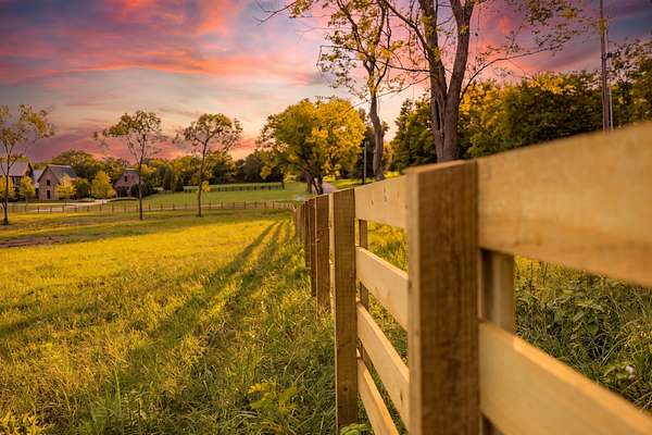 5 Acres of Residential Land for Sale in Franklin, Tennessee