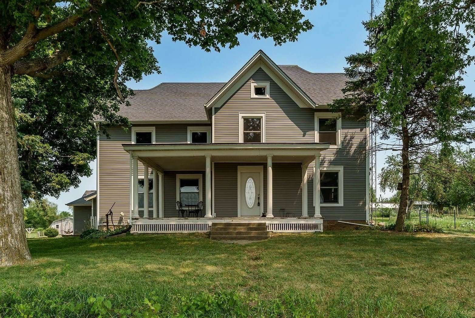 8.22 Acres of Land with Home for Sale in Orangeville, Illinois
