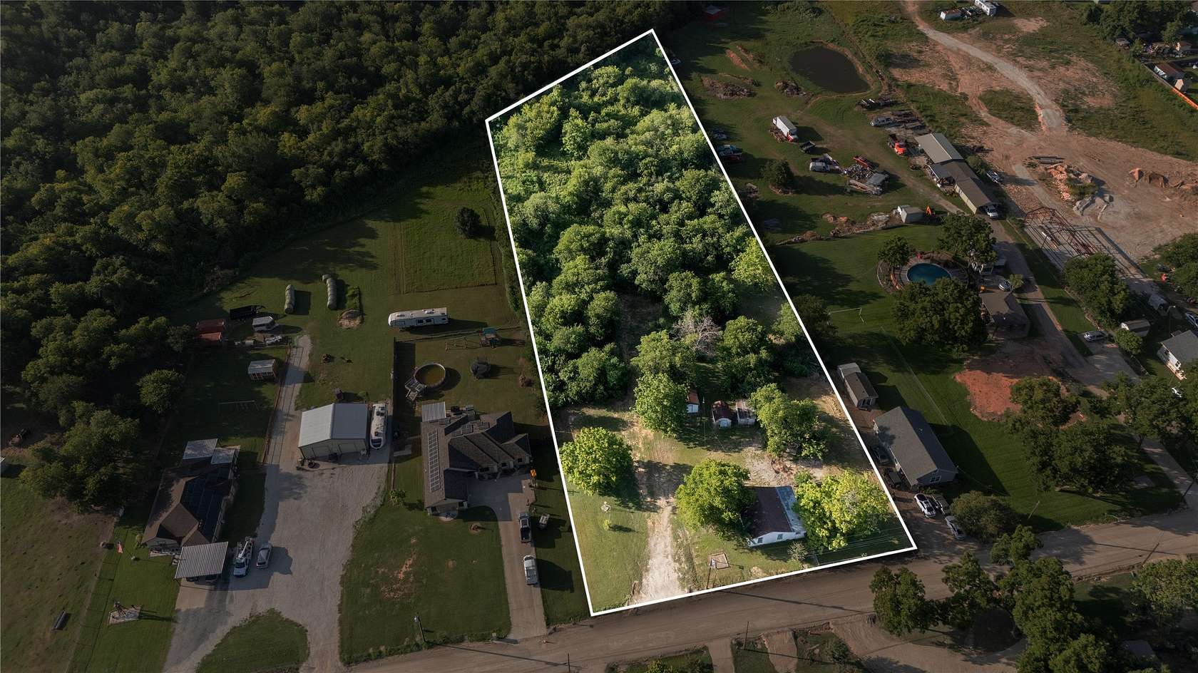 2.67 Acres of Residential Land for Sale in Bellmead, Texas