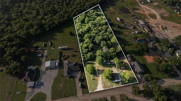 2.67 Acres of Residential Land for Sale in Bellmead, Texas