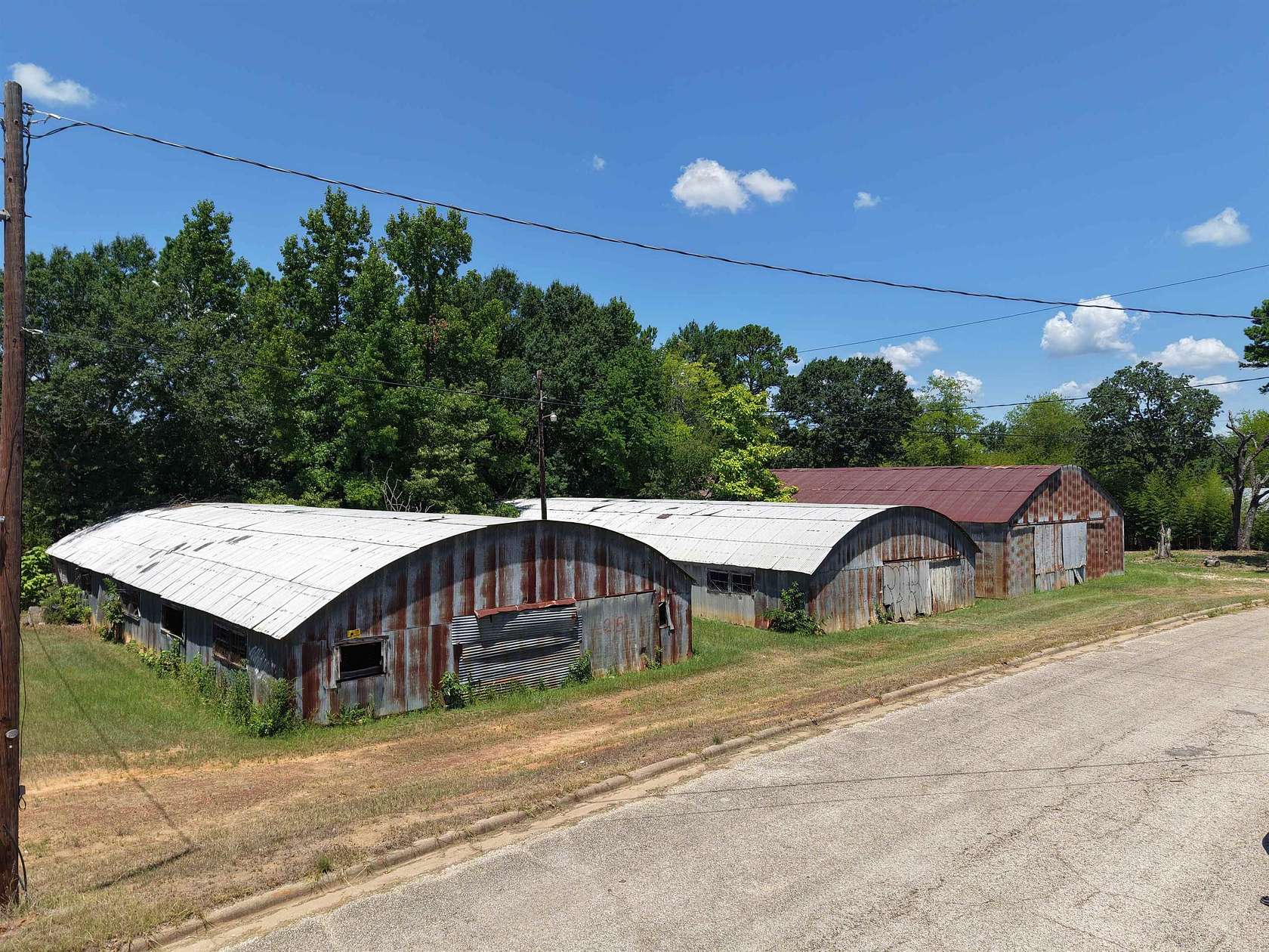 1.38 Acres of Residential Land for Sale in Gladewater, Texas