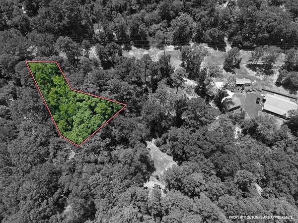 0.4 Acres of Land for Sale in Gladewater, Texas