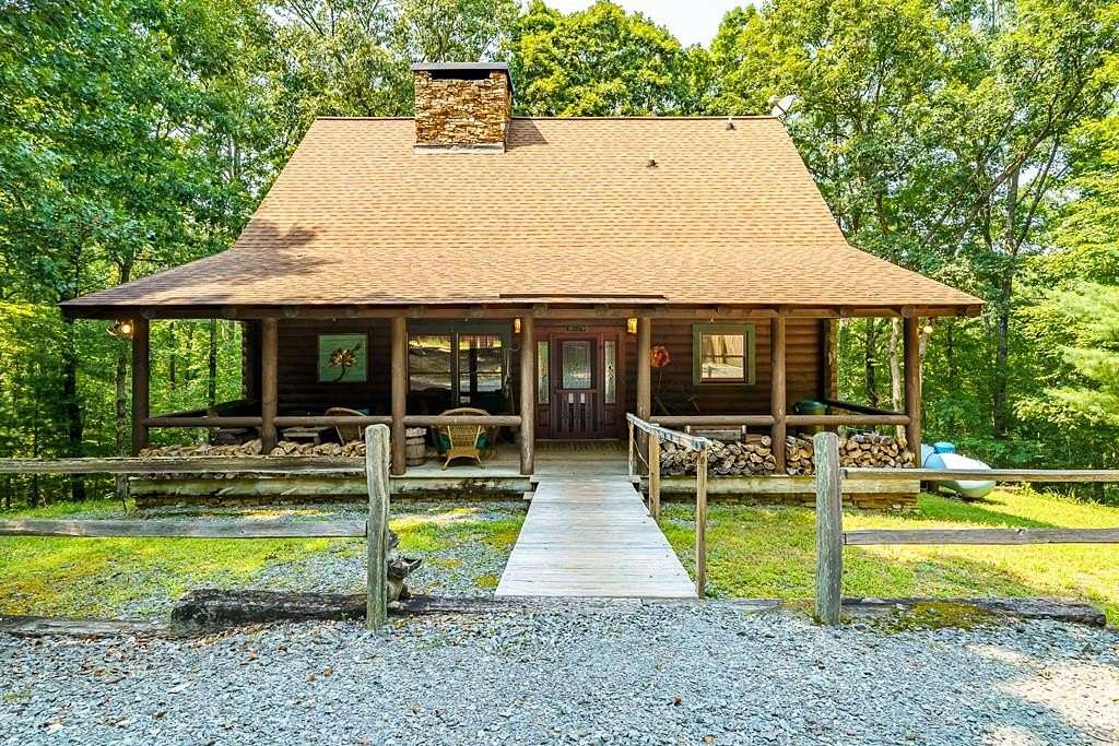 3.23 Acres of Land with Home for Sale in Mineral Bluff, Georgia