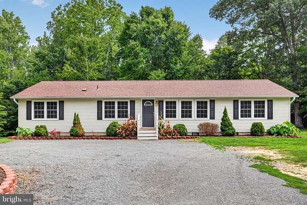 4.88 Acres of Land with Home for Sale in Indian Head, Maryland