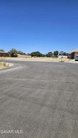 0.5 Acres of Land for Sale in Lake Los Angeles, California
