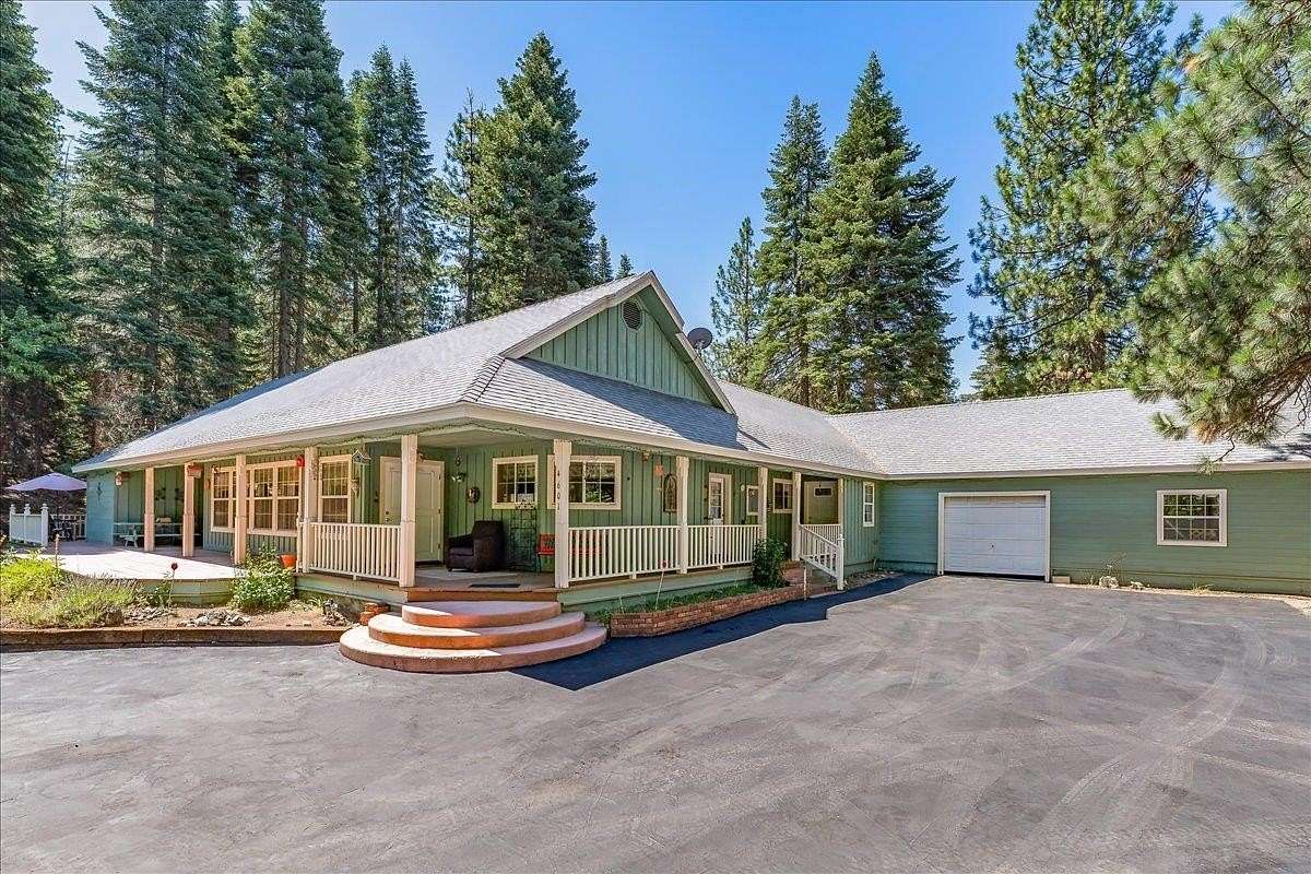 4 Acres of Land with Home for Sale in Mount Shasta, California