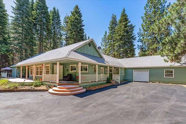 4 Acres of Land with Home for Sale in Mount Shasta, California