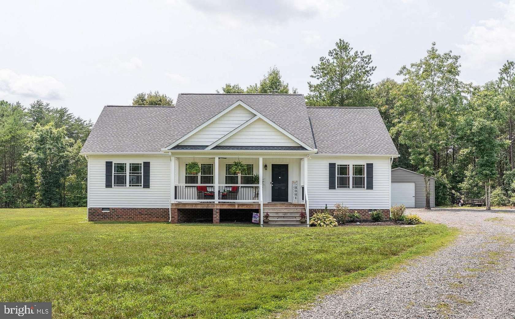 1.5 Acres of Land with Home for Sale in Bumpass, Virginia