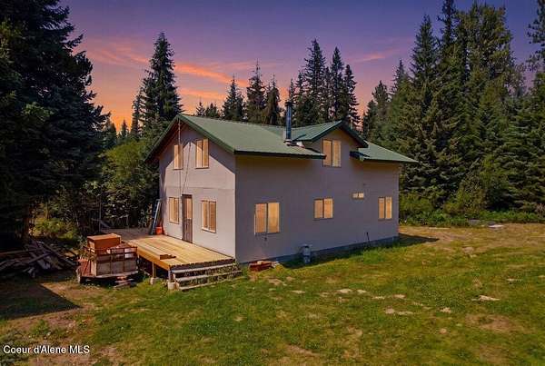 6 Acres of Land with Home for Sale in Priest River, Idaho