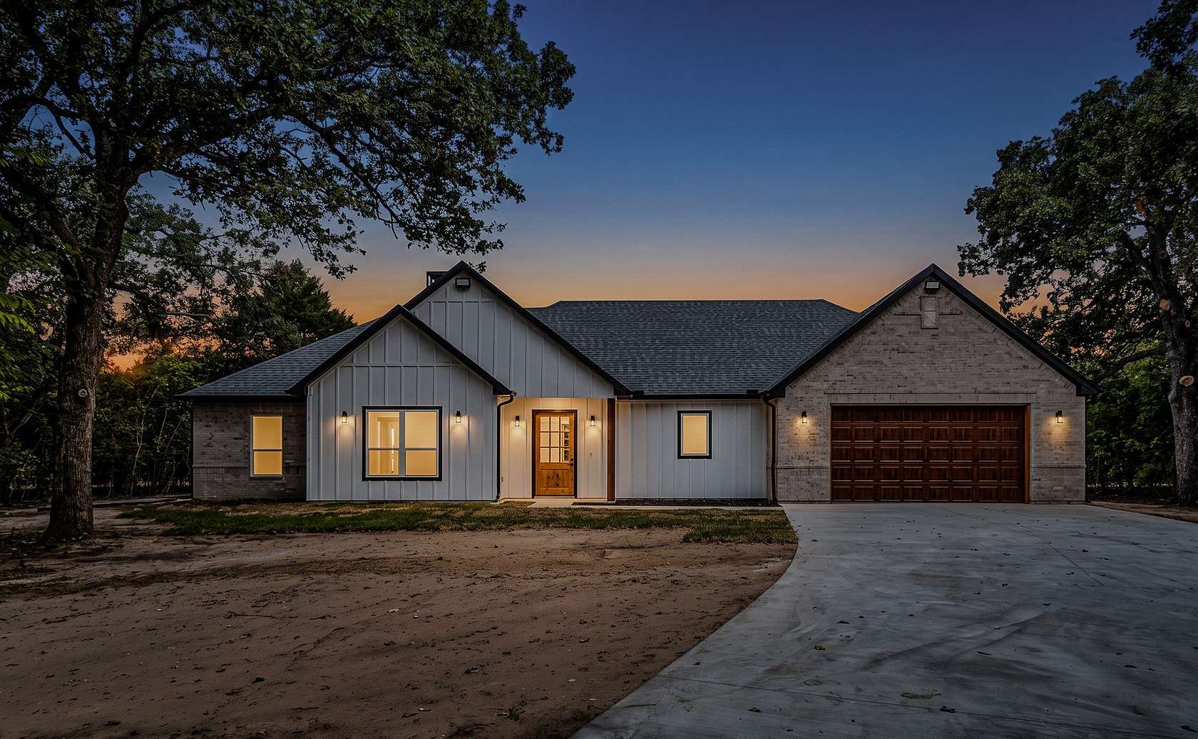 2.66 Acres of Land with Home for Sale in Post Oak Bend, Texas