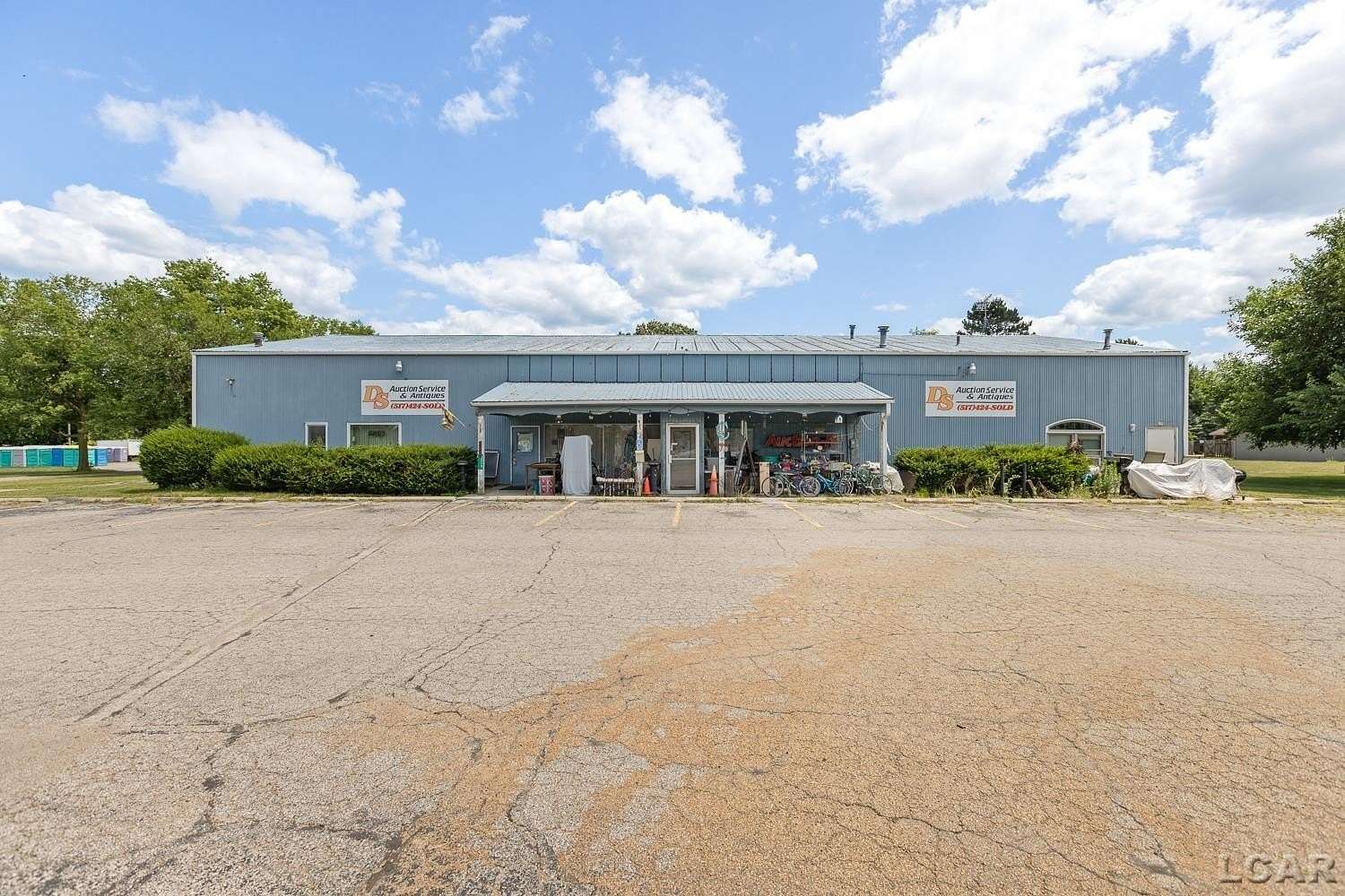 2.3 Acres of Improved Commercial Land for Sale in Tecumseh, Michigan
