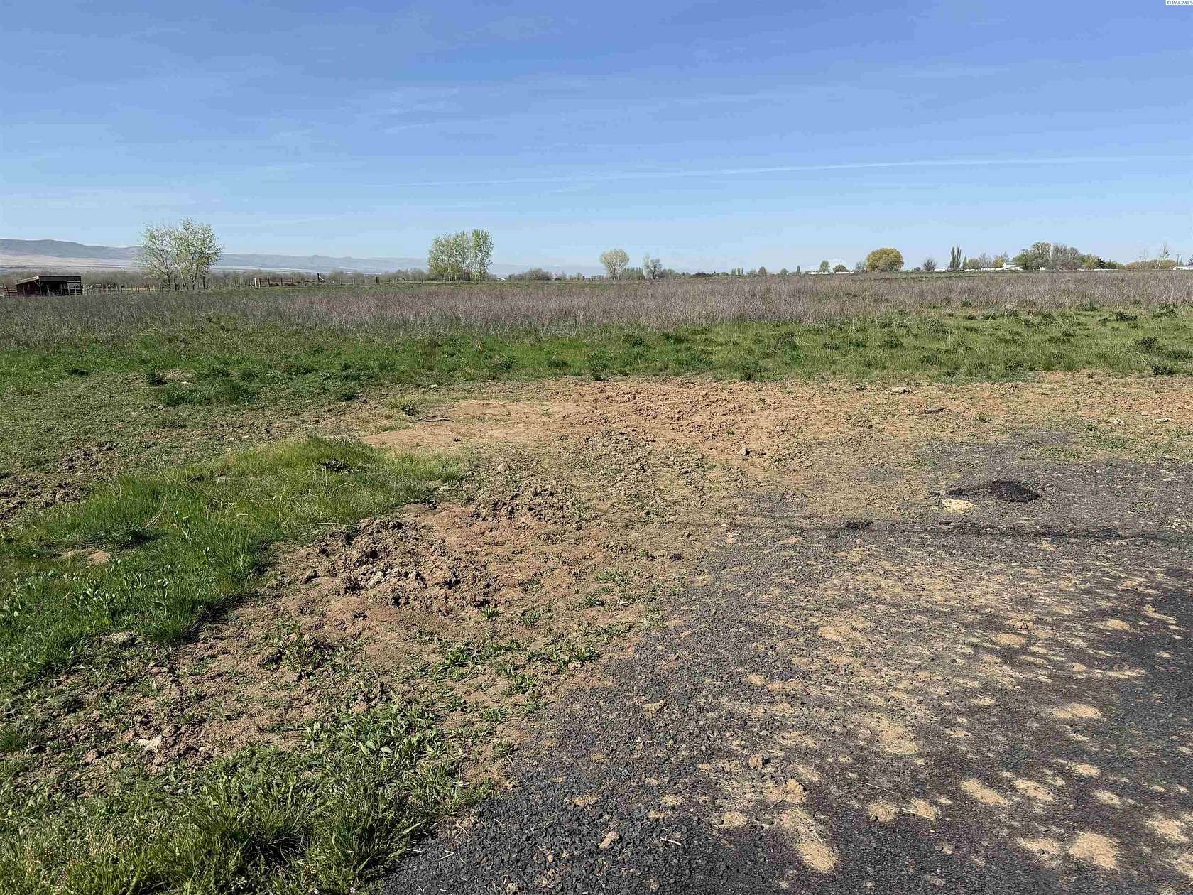 5 Acres of Land for Sale in Prosser, Washington