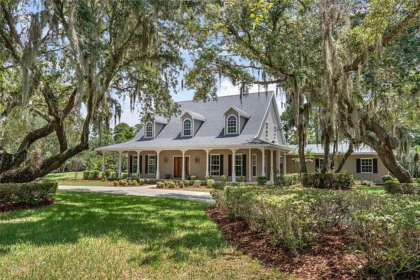 2 Acres of Land with Home for Sale in Tavares, Florida