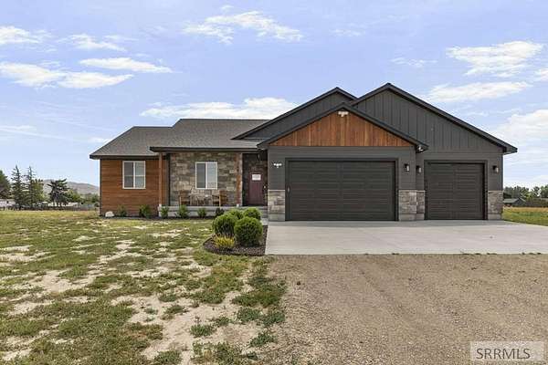 6.19 Acres of Land with Home for Sale in American Falls, Idaho